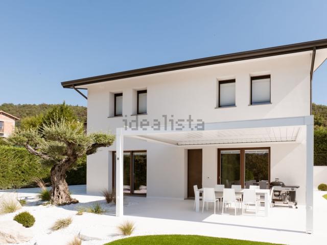 Casa in vendita a Valle di Castelgomberto, Castelgomberto