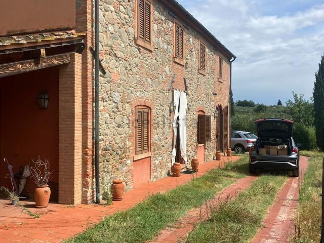 Casa in vendita a Terricciola, Toscana