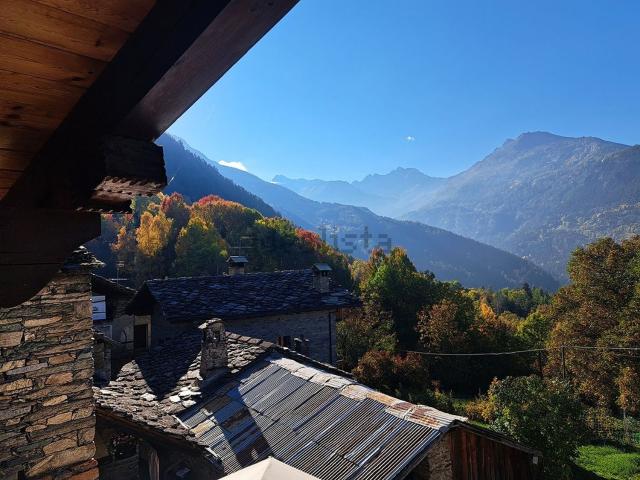 Casa in vendita a Introd, Aosta