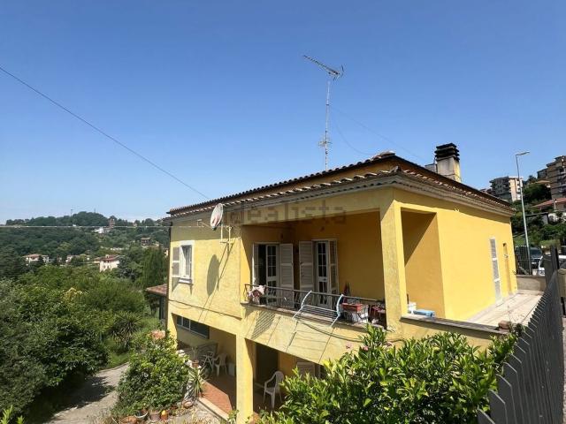 Casa in vendita a Sant'Agata, Ferentino