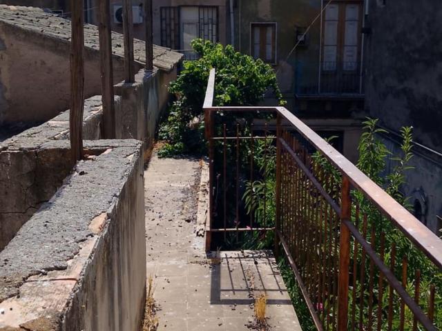 Casa in vendita a Paternò, Catania