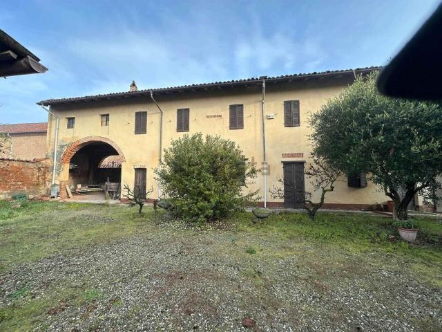 Casa in vendita a Langosco, Lombardia