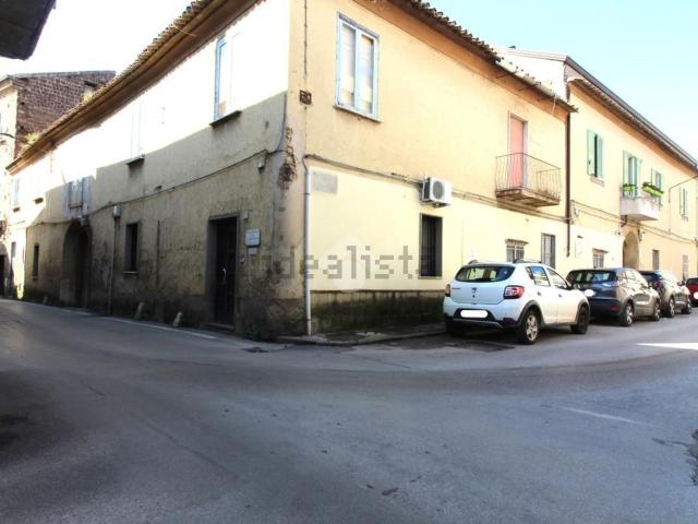 Casa in vendita a Caserta, Campania