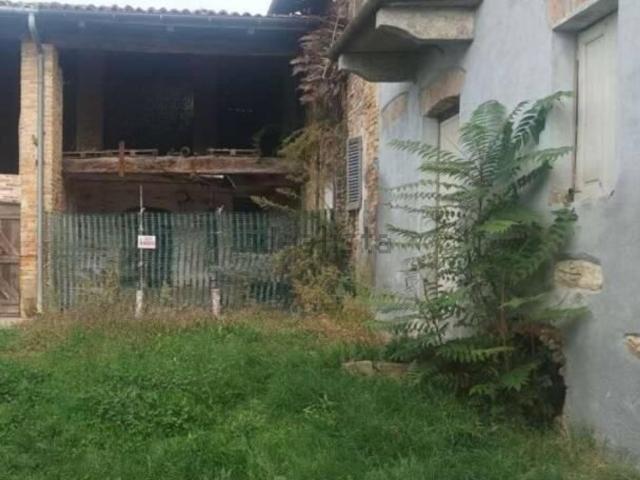 Casa in vendita a Piemonte, Asti