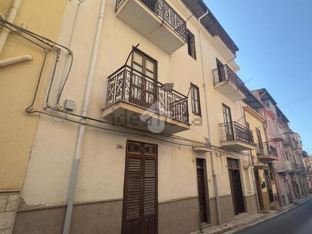 Casa in vendita a Partinico, Sicilia