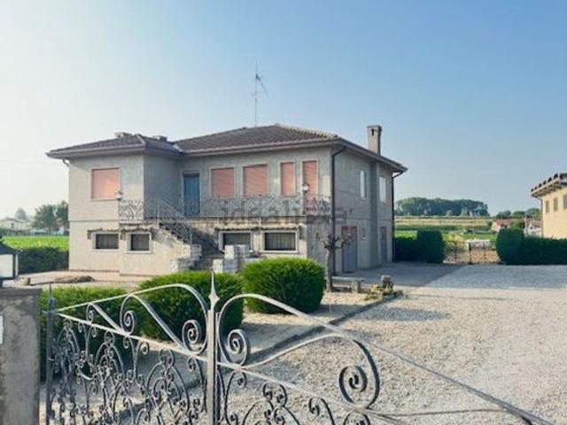 Casa in vendita a Lusia, Veneto
