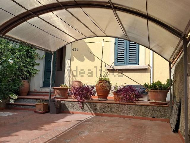 Casa in vendita a Prato, Toscana