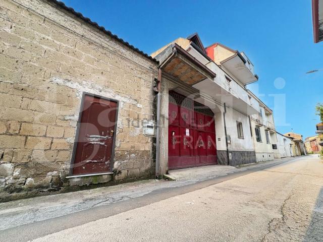 Casa in vendita a Sant'Andrea dei Lagni, Santa Maria Capua
