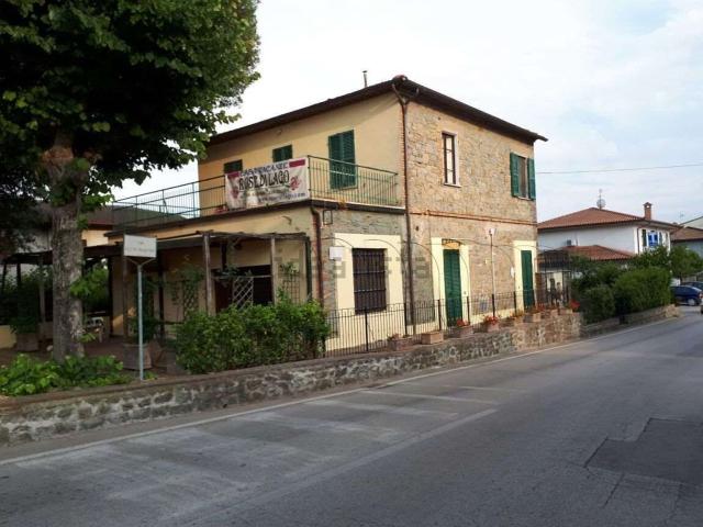 Casa in vendita a Tuoro Sul Trasimeno, Umbria