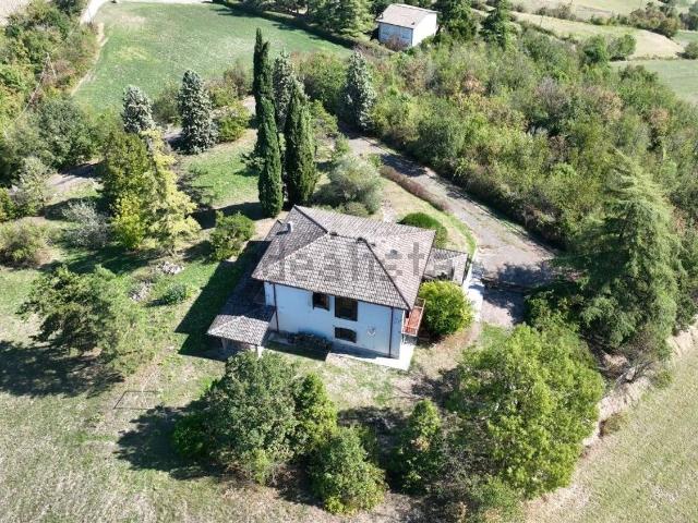 Casa in vendita a Vezzano sul Crostolo