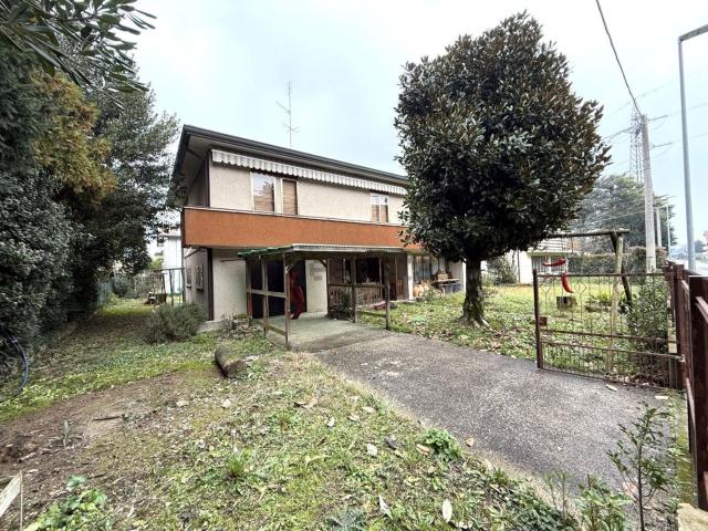 Casa in vendita a Selvazzano Dentro, Veneto