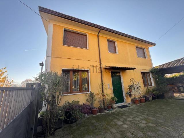 Casa in vendita a San Tommaso, Avellino