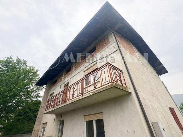 Casa in vendita a Travesio, Friuli-Venezia Giulia