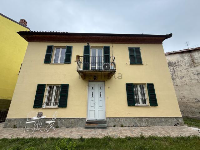Casa in vendita a Piemonte, Alessandria