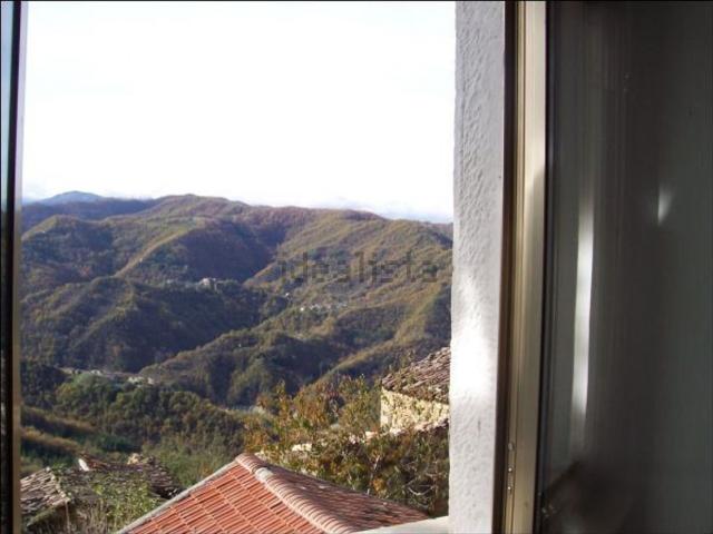 Casa in vendita a Valle Castellana, Abruzzo
