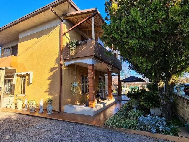 Casa in vendita a Sovernigo, Paese
