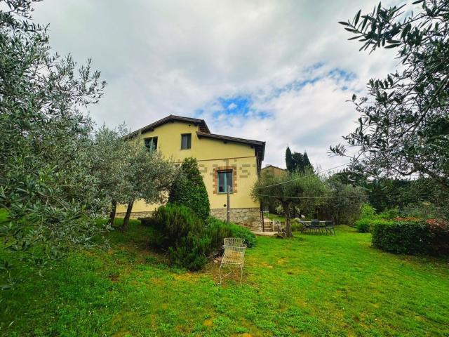 Casa in vendita a San Venanzo, Umbria