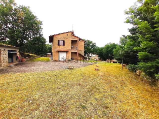 Casa in vendita a Casole D'elsa, Toscana