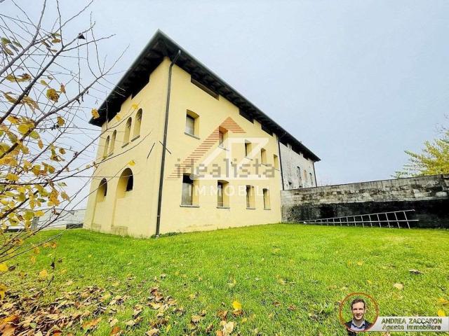 Casa in vendita a Pieve Di Soligo, Veneto