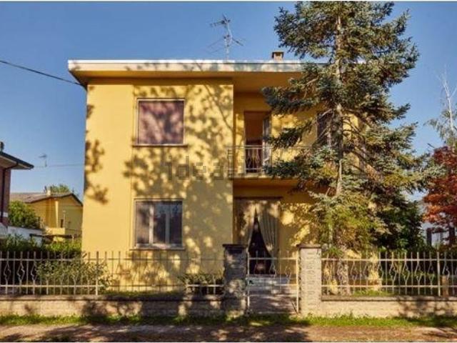 Casa in vendita a Suzzara, Mantova