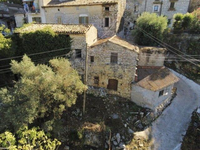 Casa in vendita a Castelnuovo Parano, Lazio