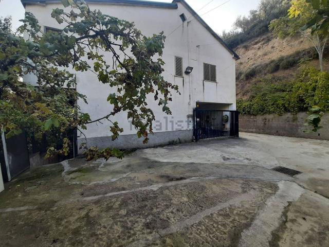 Casa in vendita a Casali di Cosenza, Calabria