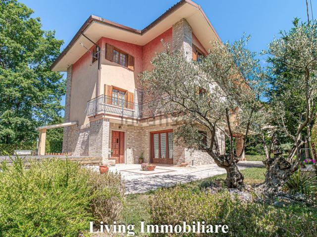 Casa in vendita a Campobasso, Molise