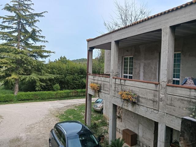 Casa in vendita a Loreto Aprutino, Abruzzo
