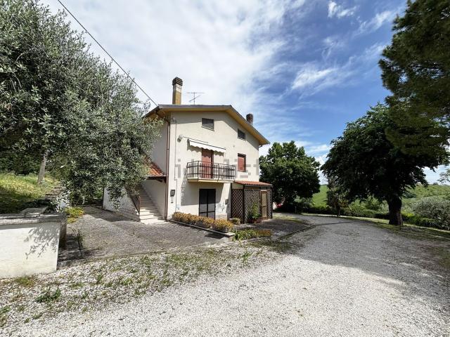 Casa in vendita a Marche, Ancona