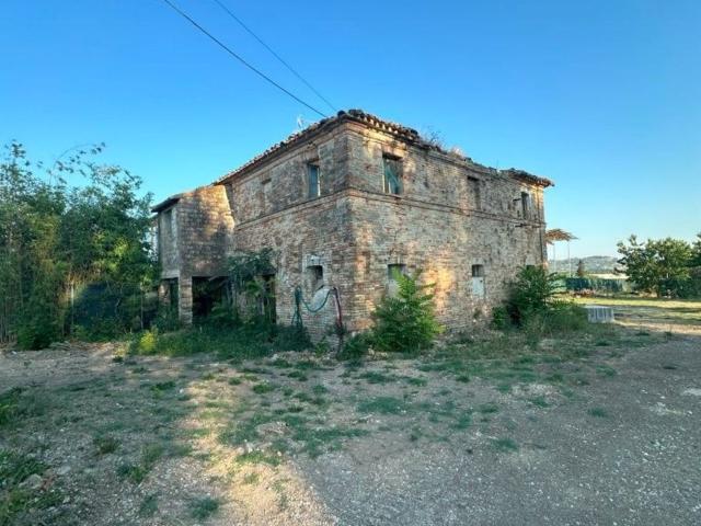 Casa in vendita a Marche, Macerata