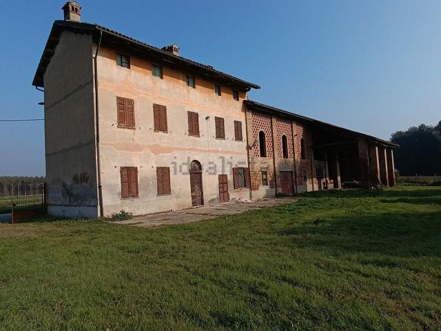Casa in vendita a Piemonte, Alessandria