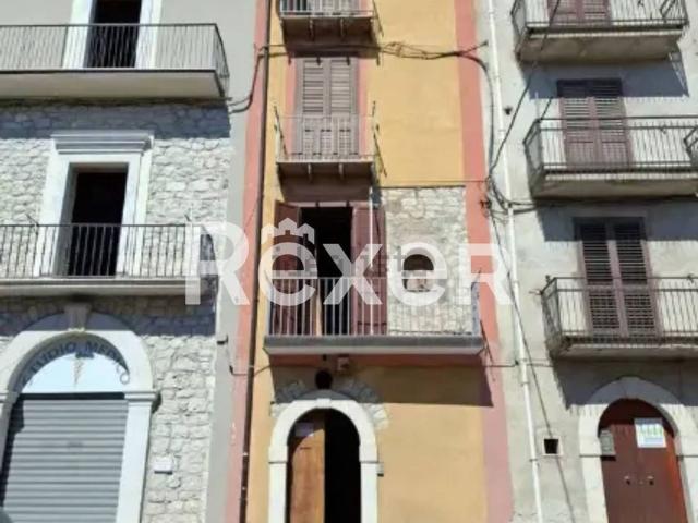Casa in vendita a Guardia Sanframondi, Campania