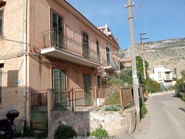 Casa in vendita a VII Circoscrizione, Palermo