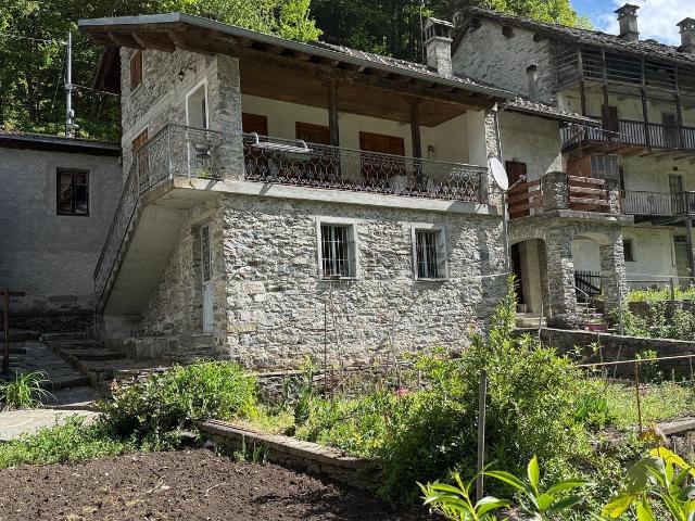 Casa in vendita a Piemonte, Vercelli