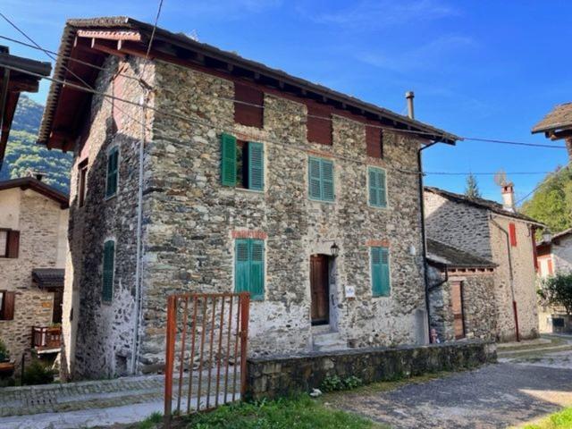 Casa in vendita a Piemonte, Vercelli
