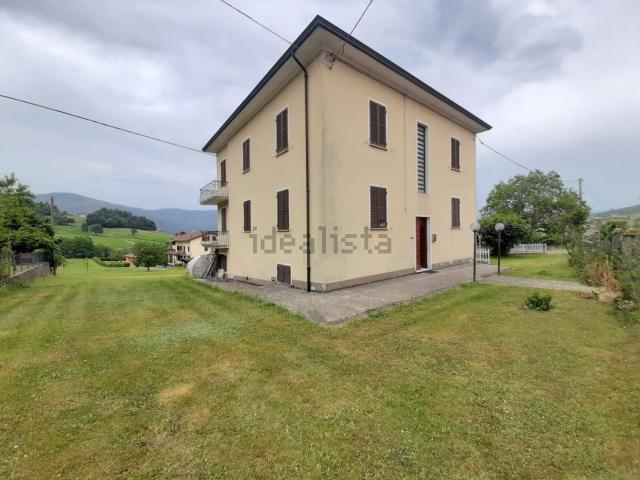 Casa in vendita a Borgo Val Di Taro, Reggio Emilia