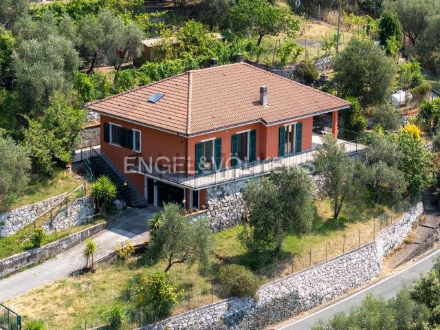 Casa in vendita a Bargone, Casarza Ligure