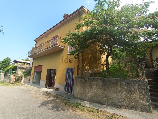 Casa in vendita a Alta Val Tidone, Sevizzano