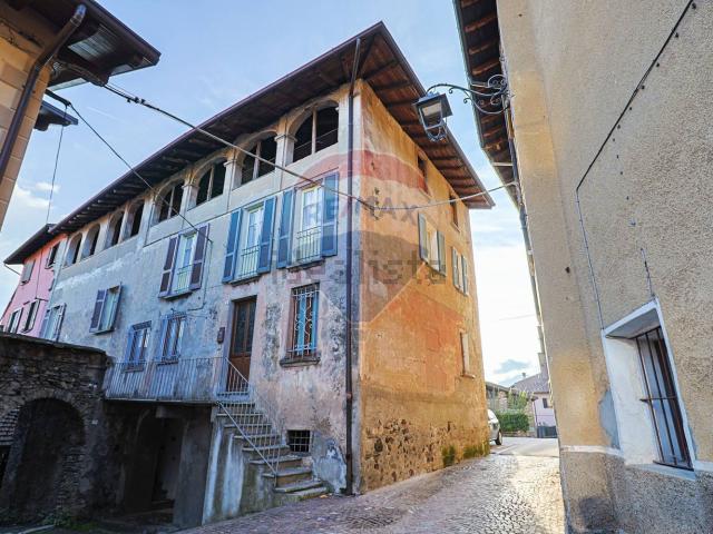 Casa in vendita a Comunità Montana del Piambello, Cugliate Fabiasco