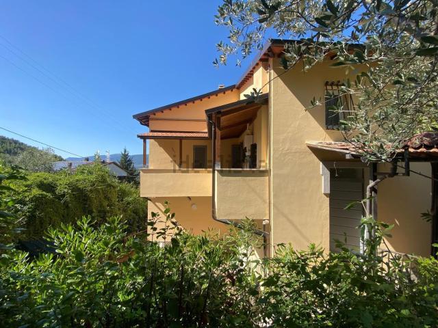Casa in vendita a Campomicciolo, Terni