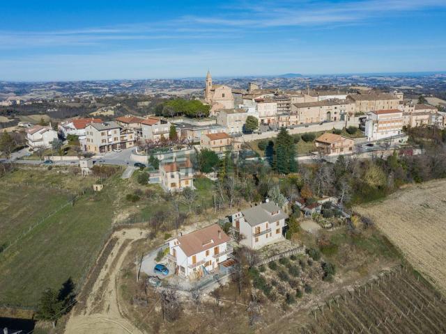 Casa in vendita a Marche, Fermo