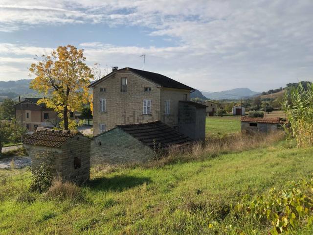 Casa in vendita a Marche, Fermo