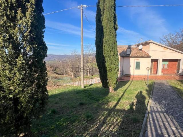 Casa in vendita a Unione di Comuni Montani Colline del Fiora, Sorano