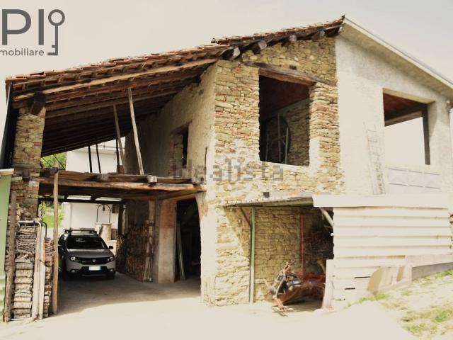 Casa in vendita a Piemonte, Alessandria