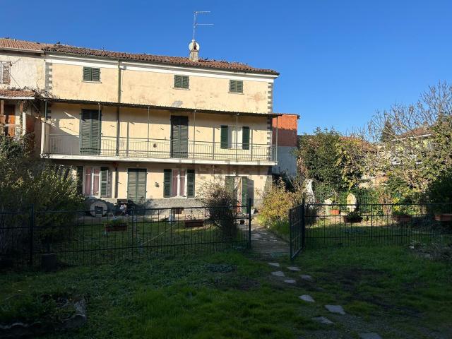 Casa in vendita a Piemonte, Alessandria