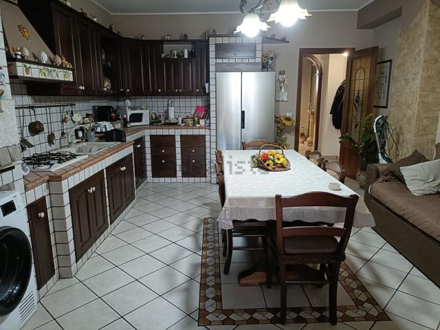 Casa in vendita a Santa Venerina, Sicilia