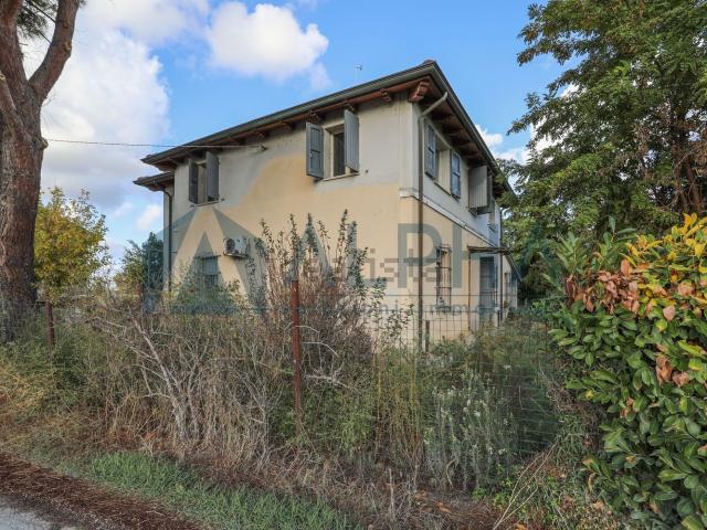Casa in vendita a Ronta, Cesena