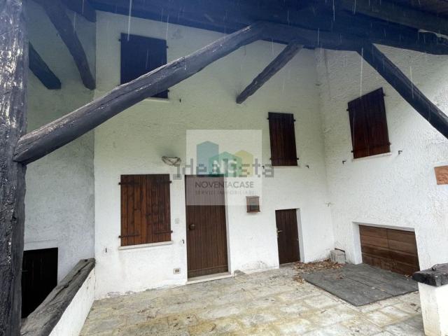 Casa in vendita a Sedico, Veneto