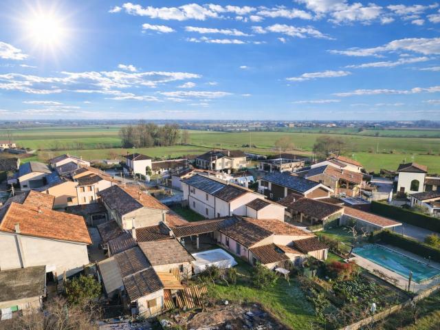 Casa in vendita a Unione dei Comuni Bassa Bresciana Occidentale, Villachiara