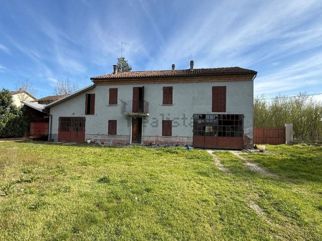 Casa in vendita a Piemonte, Asti